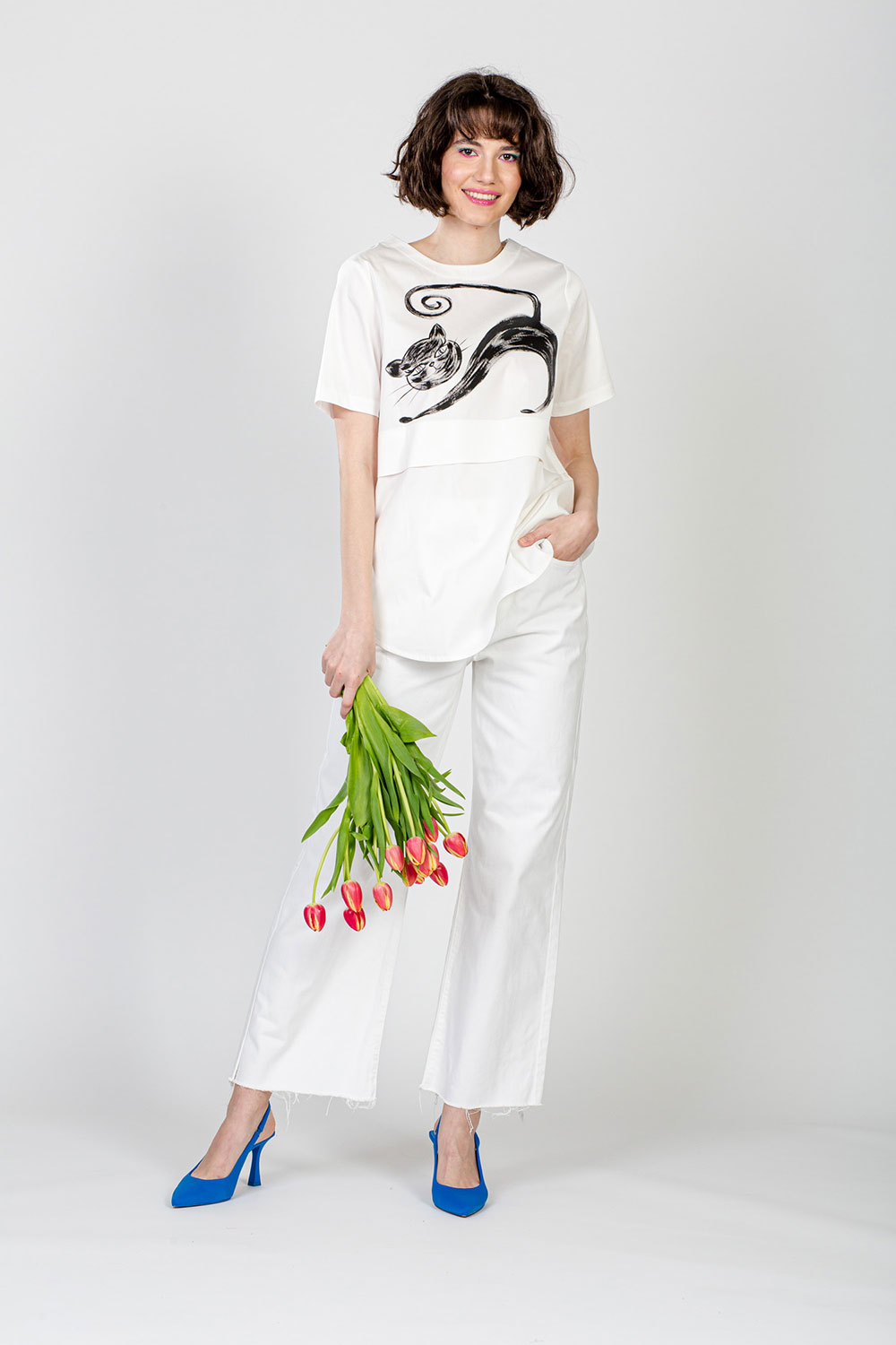 bluza-alba-pictata-pisica-mauria-1