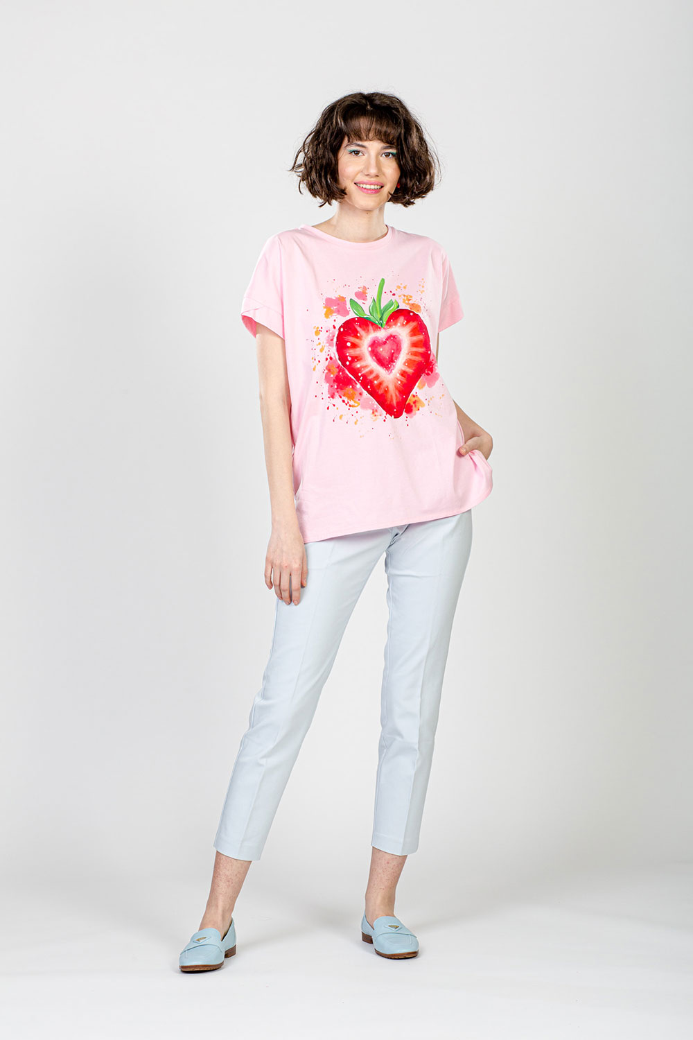 TRICOU ROZ PICTAT MANUAL "STRAWBERRY LOVE" - imagine 2