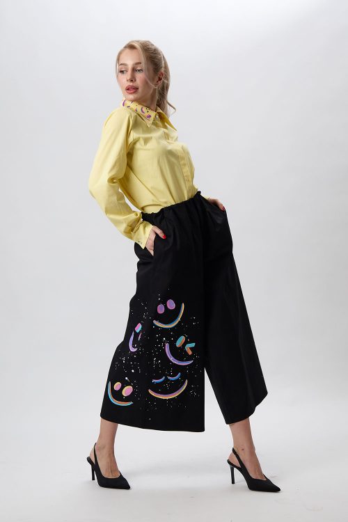 pantaloni-negri-largi-pictati-manual-smile-1