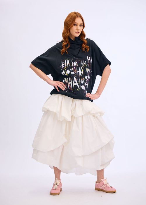 hanorac-negru-supradimensionat-guler-multifunctional-ha-ha-ha-1